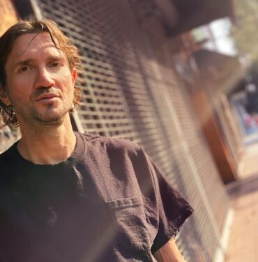 John Frusciante editará dos discos para 2023