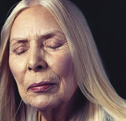 Joni Mitchell volverá a los escenarios en 2023