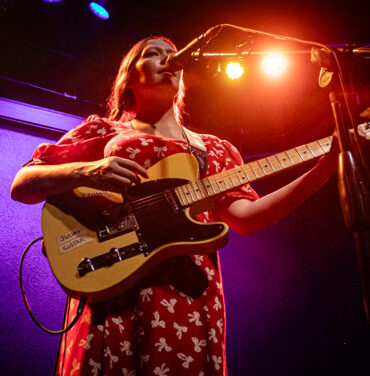 Julia Jacklin en el Foro Indie Rocks!