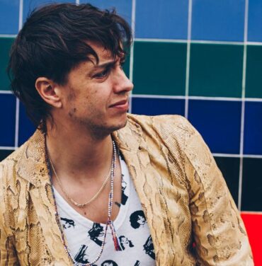 Julian Casablancas vende su parte del catálogo de The Strokes