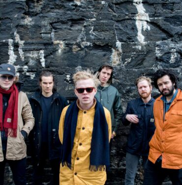 Kakkmaddafakka comparte 