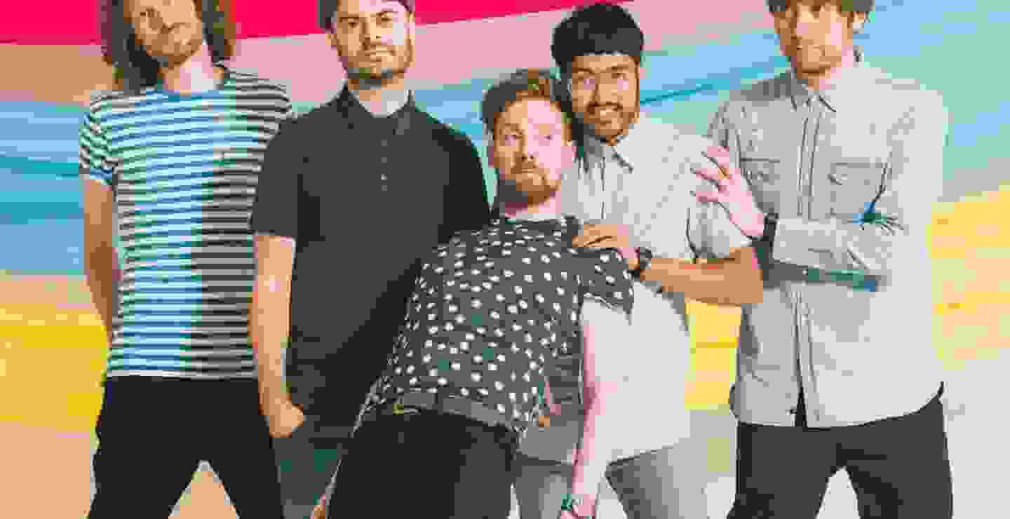 Kaiser Chiefs comparte el video “Hole In My Soul”