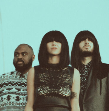 Khruangbin celebra el apoyo al cortometraje de “Texas Sun”