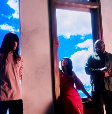 Khruangbin anuncia disco y estrena 