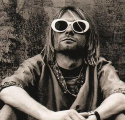 Yves Saint Laurent vende playeras de Nirvana a precios exorbitantes