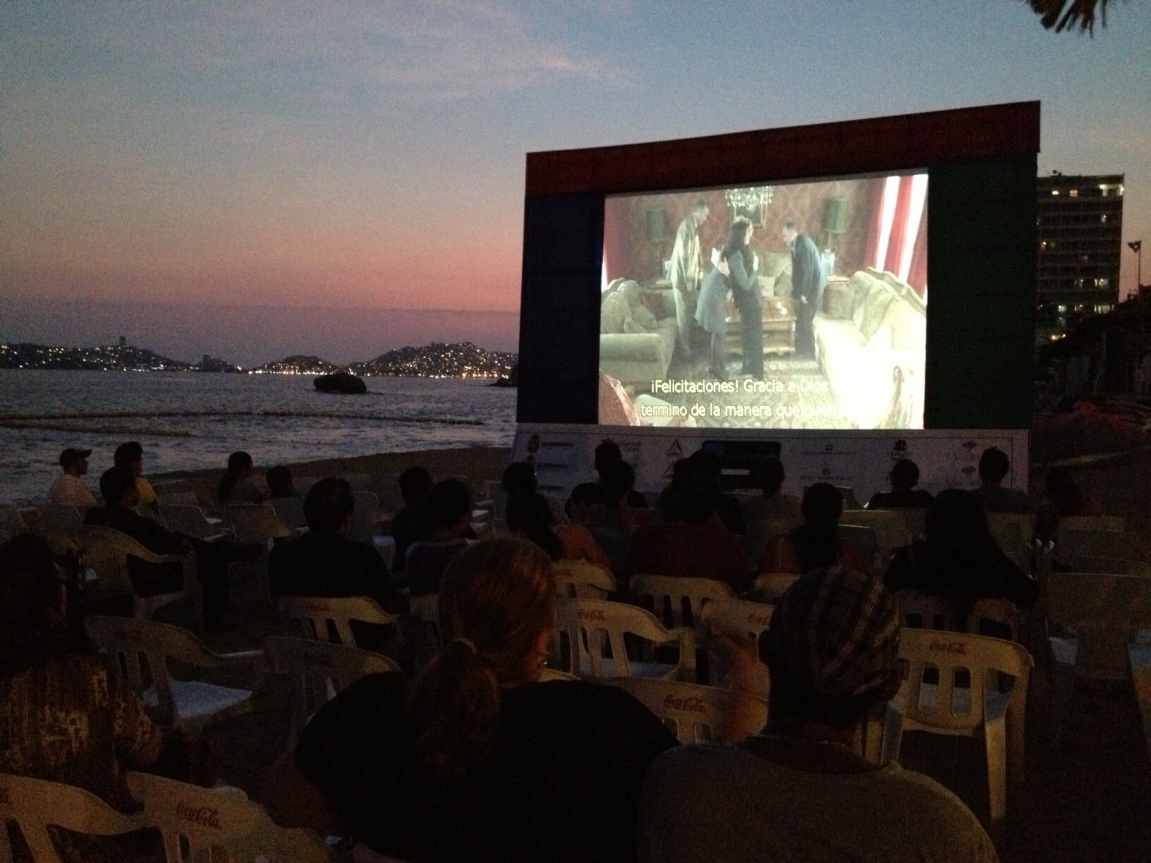 Cine en la Playita de Acapulco