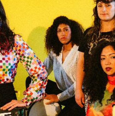 La Luz estrena “Strange World” y anuncia disco
