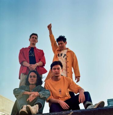 Last Dinosaurs regresa con un siniestro video