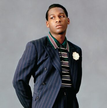 Leon Bridges versiona a Neil Young