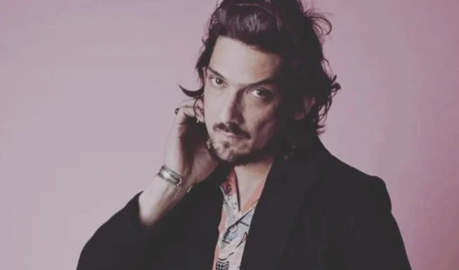 “Visa pa los greengos”, le pide León Larregui a Claudia Sheinbaum