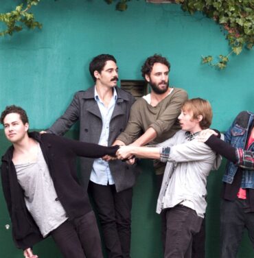 Local Natives comparte 