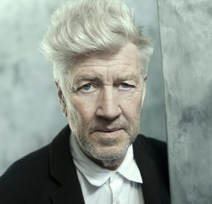 David Lynch trabaja en su biografía