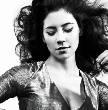 Marina & The Diamonds presenta 