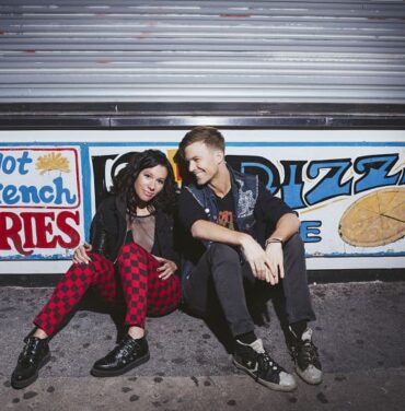 Matt and Kim deslumbra con su brillo