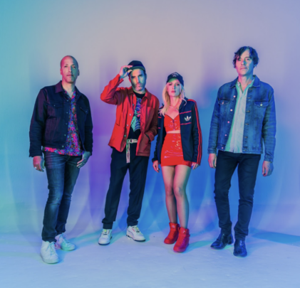 Metric estrena “Who Would You Be For Me”