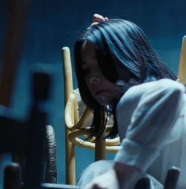 Mitski estrena video de “My Love Mine All Mine”