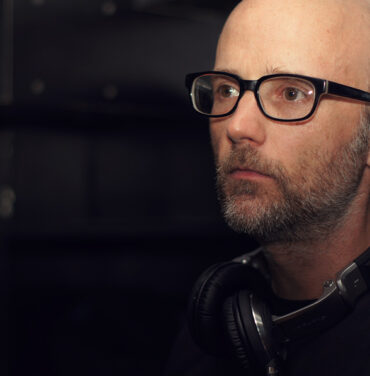 Moby estrena video y anuncia salida de nuevo álbum