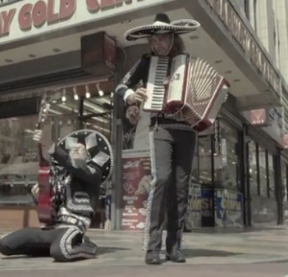 Moby y Wayne Coyne de Mariachi en 