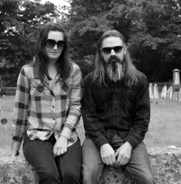 Moon Duo estrena video para 