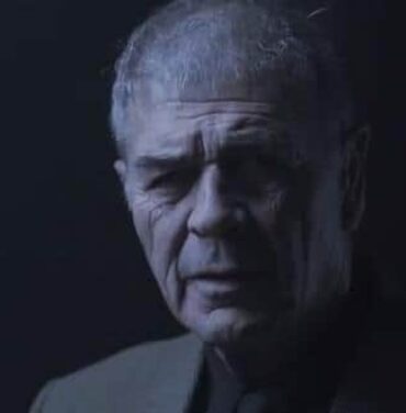 Robert Forster el video de The Soft Moon