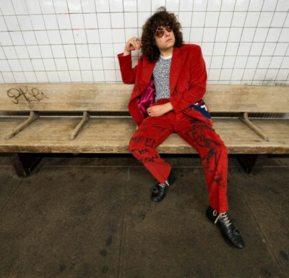 Moon Walker, sentimientos de descontento