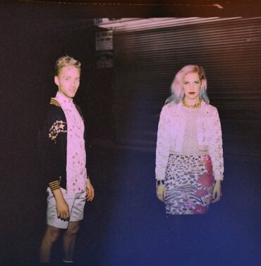 MS MR y su remix a The Naked and Famous