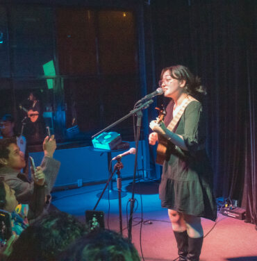 mxmtoon en El Club del Rock & Roll