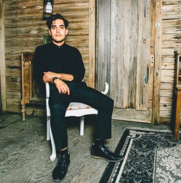 Neon Indian estrena video para 