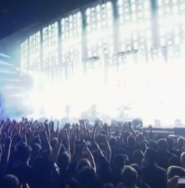 Disfruta de un concierto de Nine Inch Nails