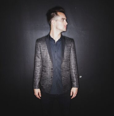 Panic! At The Disco anuncia nuevo material