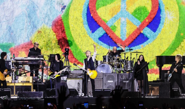 Jack White y St. Vincent se unen a Paul McCartney en el Corona Capital 2024