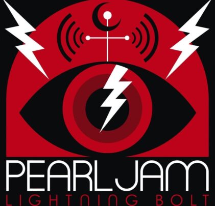 Escucha completo 'Lightning Bolt' de Pearl Jam