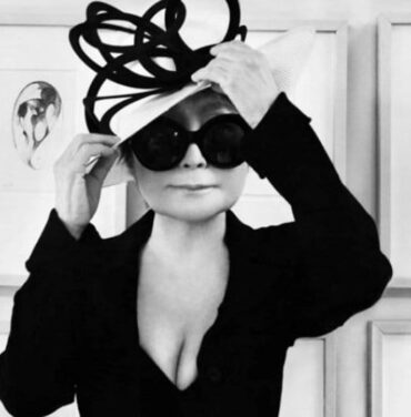 Yoko Ono comparte nuevos sencillos