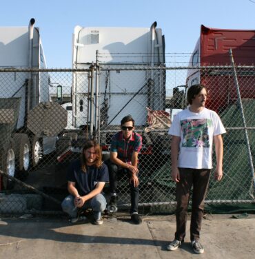 Crystal Antlers presenta trailer de Nothing Is Real