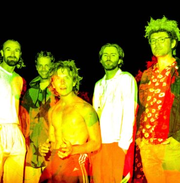 “Pink Lunettes”, el nuevo sencillo de Pond