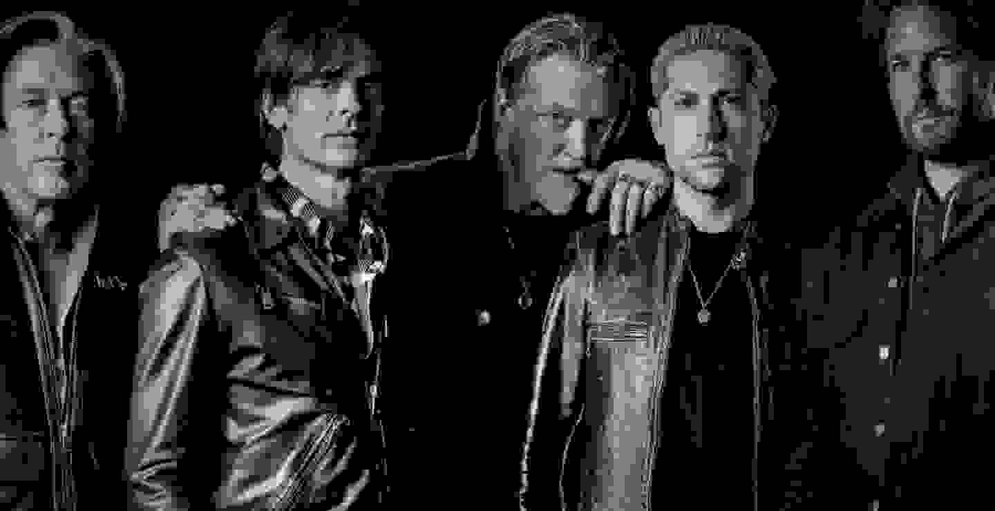 Queens of the Stone Age tocará en las Catacumbas de París