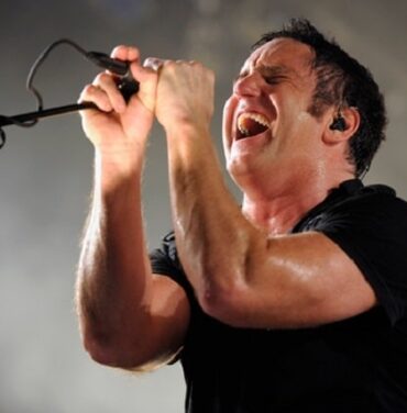 Nine Inch Nails estrenó dos temas en vivo