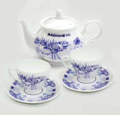 Radiohead lanza teteras, tazas y platos de 'KID A MNESIA'