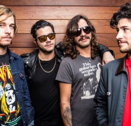 Rey Pila comparte el video 