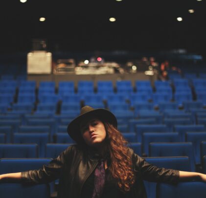 Ruzzi estrena video para 