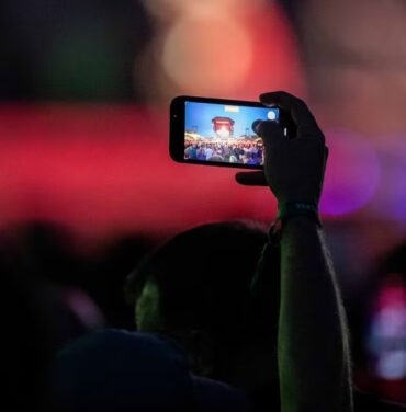 Selfies en conciertos, ¿bueno o malo?