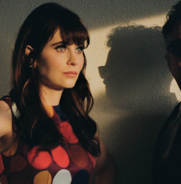 She & Him comparte “Darlin’” y anuncia álbum tributo a Brian Wilson