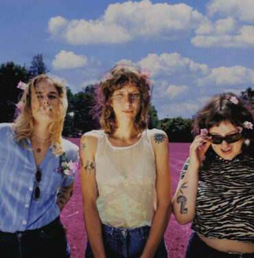 shishi estrena “Dog OK”