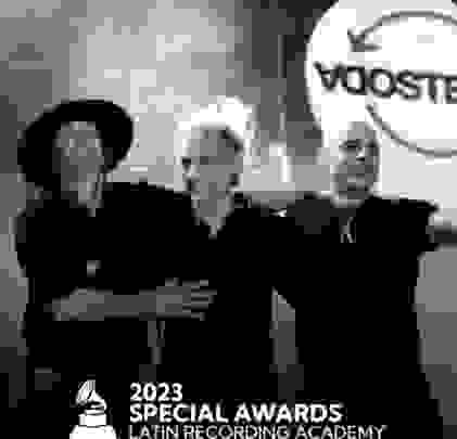 Soda Stereo recibe su primer Grammy