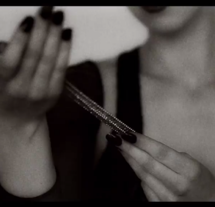 Son Lux revela video para 