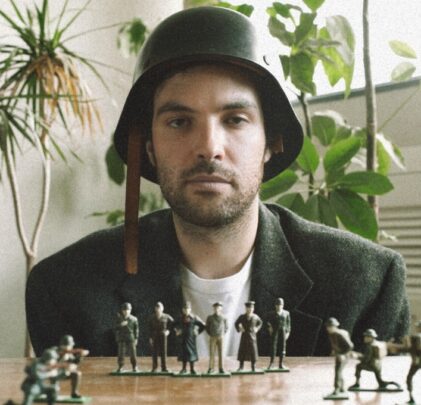 Supersilverhaze estrena “Rock de combate”