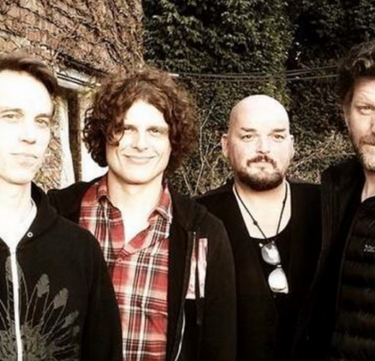 Ten Commandos estrena 