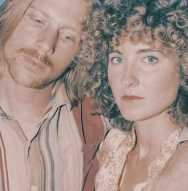 #LRReseña: Tennis – Yours Conditionally