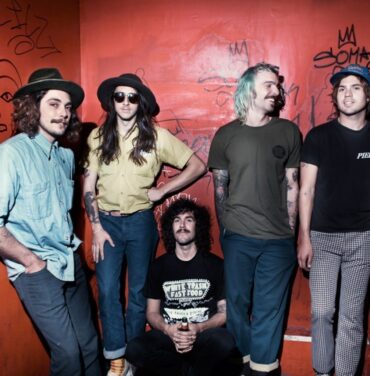 The Growlers estrena 