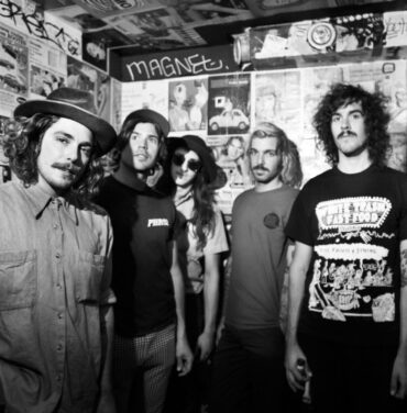 The Growlers anuncia la salida de su tecladista